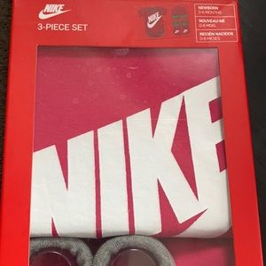 Baby Nike 3 piece Set